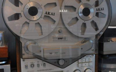 Akai GX-646